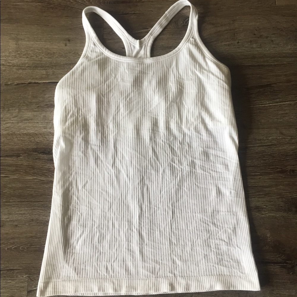 Lululemon ebb to street tank• size 12